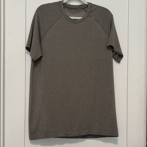 lululemon athletica Charcoal Short Sleeve Tee